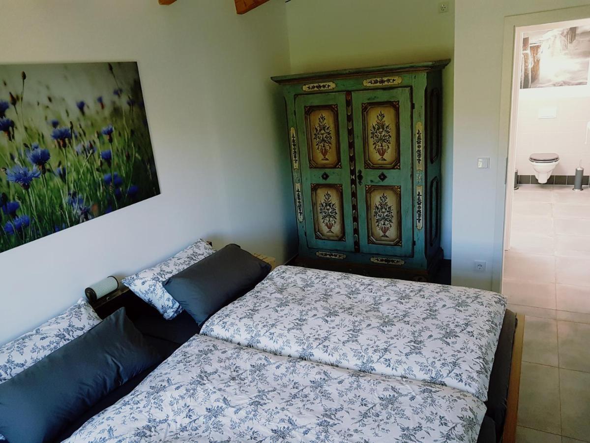 Heimatliebe Ferienwohnung เบอร์เกอเรนเดอ-เรทวิช ภายนอก รูปภาพ
